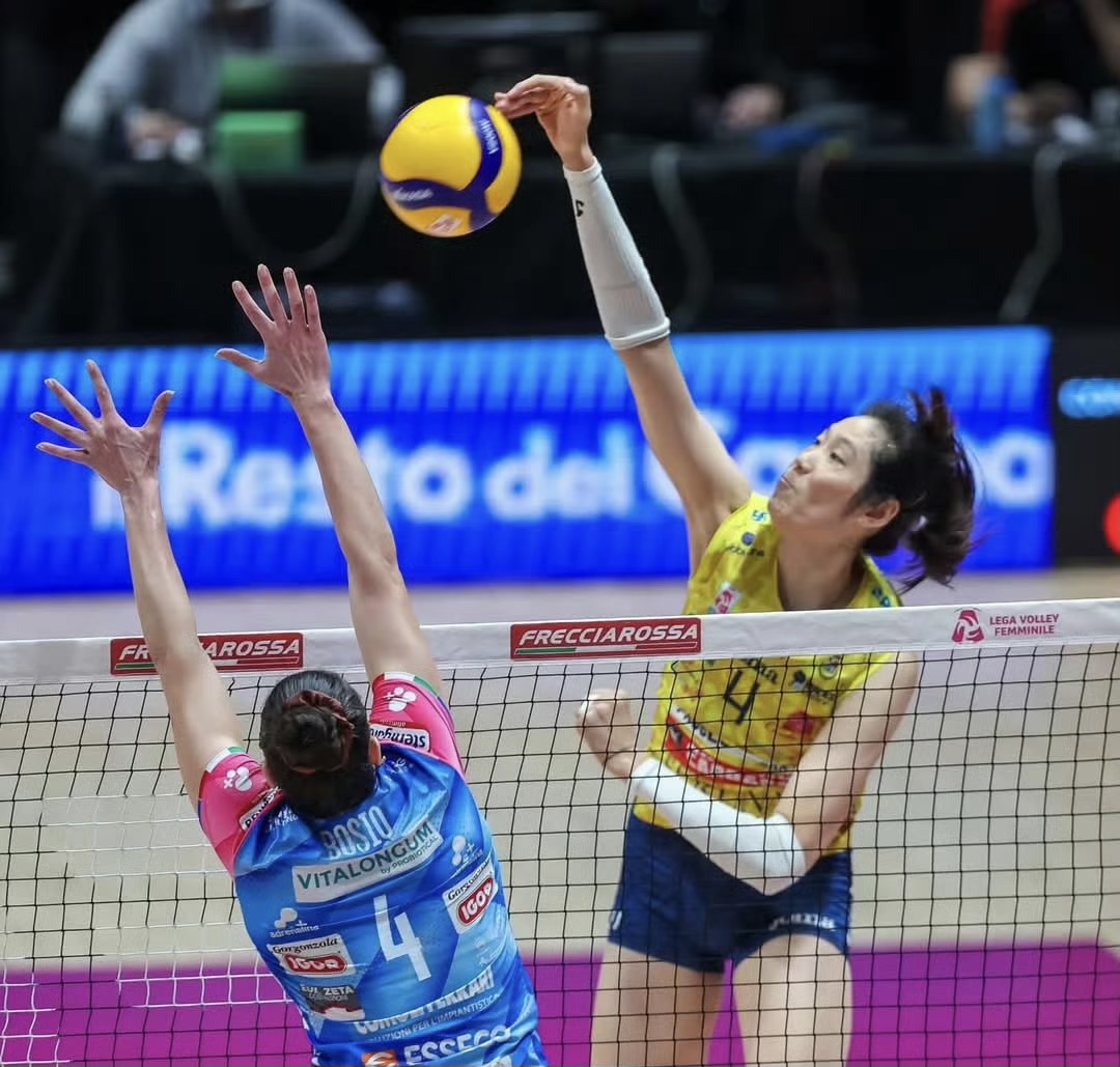 星空体育app官方网站-关于【冠军争夺战】本赛季辉煌的冠亚军对决回顾的信息