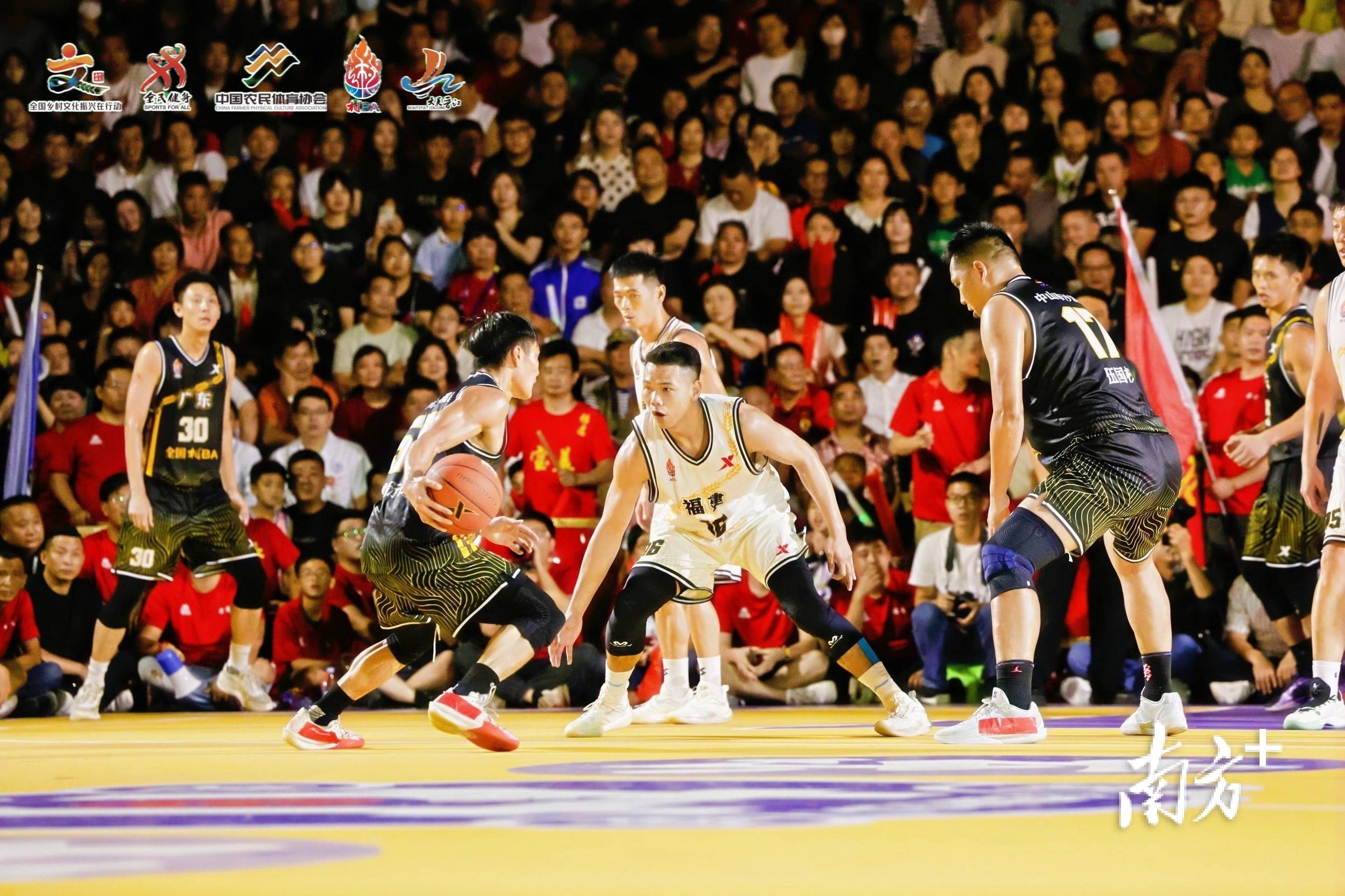 -篮球主题文化节在全国多座城市盛大举行，弘扬运动精神的简单介绍