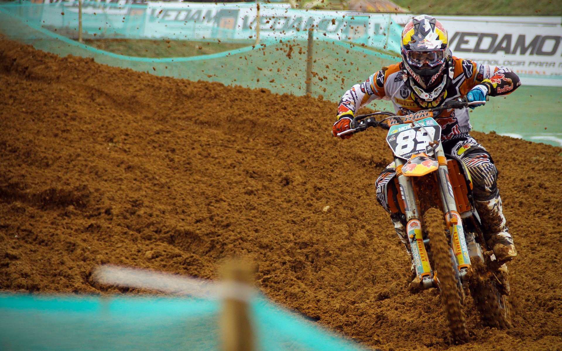 终极决战：总冠军争夺战的巅峰对决，终极决战的意思